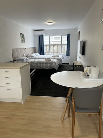 ์คํ ๋ค๋ ํธ๋ฆฌํ๋ฃธ | 2 ๊ฐ์ ์นจ์ค, ์๋ง ์ปคํผ, ๋ค๋ฆฌ๋ฏธ/๋ค๋ฆฌ๋ฏธํ, ๋ฌด๋ฃ WiFi