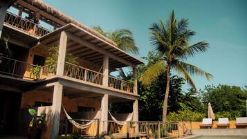 Bagian depan properti