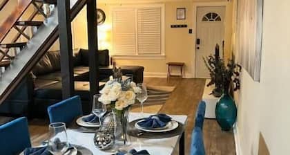 Manor by the Bay - Within Walking Distance to Boardwalk