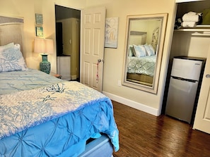 1 bedroom, in-room safe, free WiFi, bed sheets