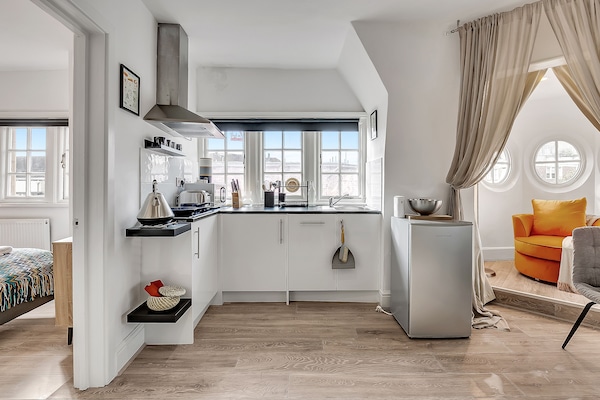 Apartment, 1 Bedroom, Kitchenette | Private kitchen