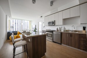 Fridge, microwave, oven, stovetop - Luxury designed 1BR apartment (Beverly Hills)