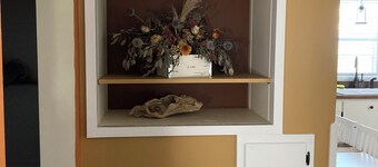 Blocks from downtown and has that country feel. Nestle in Columbia Falls comfort