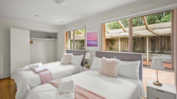 Comfort House, Garden View | 3 bedrooms, iron/ironing board, free WiFi