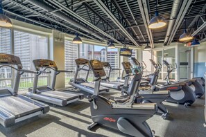 Fitness facility - Experience Lakeview Luxury at Laketown Wharf 235 (Panama City Beach)