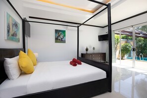 View from room - 3BR Pool Villa Prima Near NaiHarn Beach (Rawai)