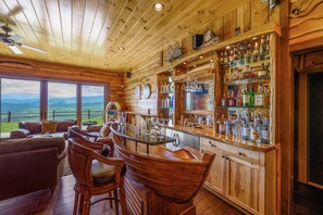 Bar (en la propiedad)