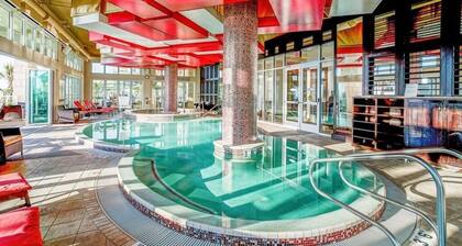 Boardwalk Oceanview Beachside, Eateries, 2BRs, Sleep 7, Indoor Heated Pool, Gym