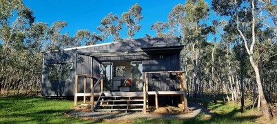Tiny House/Retreat in Adelaide Hills. Secluded, peaceful, country views.