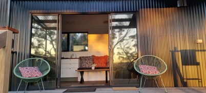 Tiny House/Retreat in Adelaide Hills. Secluded, peaceful, country views.