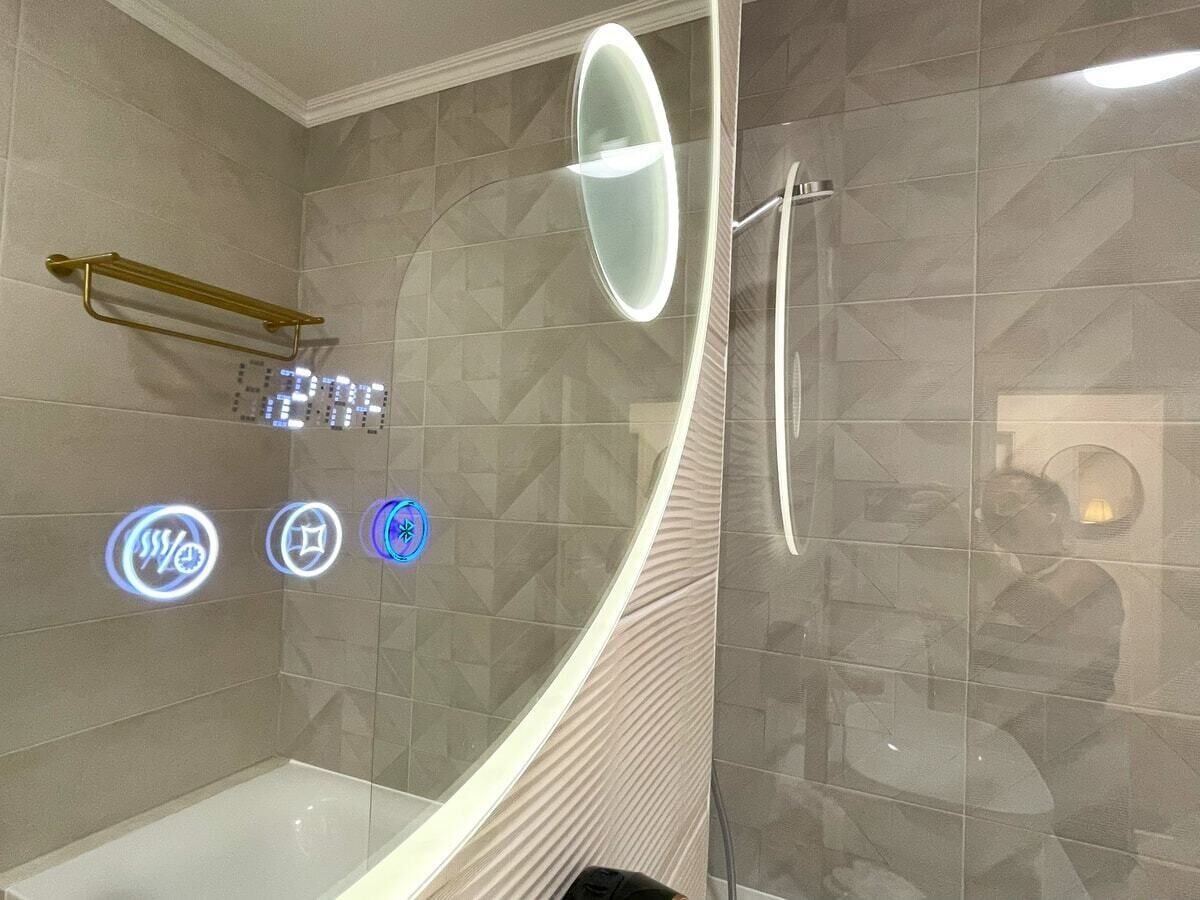 Hair dryer, towels