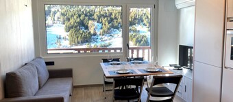 Studio with views, surrounded by nature