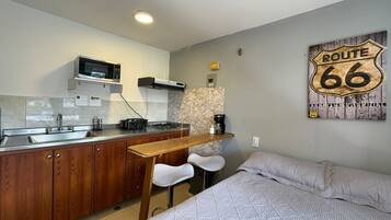 Basic Loft | 1 bedroom, free WiFi