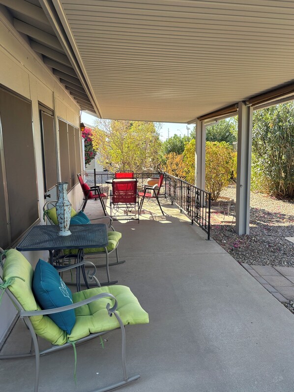 Outdoor dining