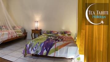 Quarto família, vista para a piscina, ao lado da piscina | Individualmente decorados, individualmente mobiliados