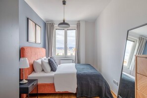 1 soverom, strykejern/-brett, wi-fi og sengetøy