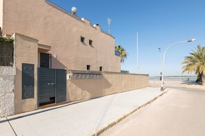 Property grounds - ATARDECER EN SANLÚCAR - Beachfront apartment with free WiFi (Sanlúcar de Barrameda)