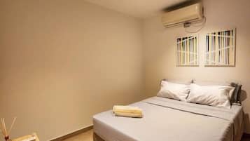 3 chambres, fer et planche Ă  repasser, Wi-Fi gratuit, draps fournis