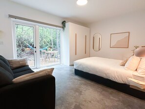 1 soveværelse, strygejern/strygebræt, gratis Wi-Fi, sengetøj