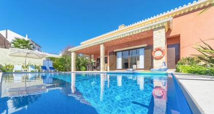 Villa Paraiso in S o Bartolomeu de Messines