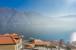 Villa | 2 bedrooms - Giuliano s House - Amazing Lake View (Laglio)