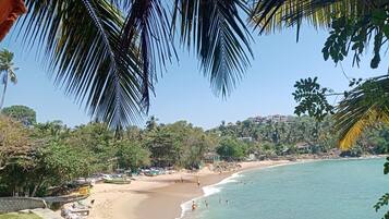 Chambre Double Standard, 1 chambre, non-fumeurs, vue plage | Ameublement personnalisé, bureau