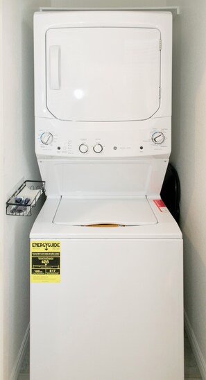 Interior - Private Entrance | 1-Bed Guesthouse | Tesla Rental | Sofa Bed | Kitchenette| (Las Vegas)