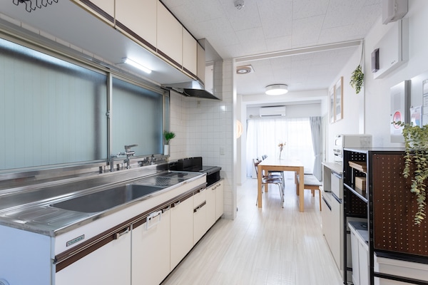 Family House, 4 Bedrooms, City View | Private kitchen | Full-size fridge, microwave, stovetop, electric kettle