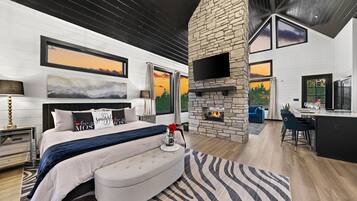 1 dormitorio, tabla de planchar con plancha, wifi y ropa de cama