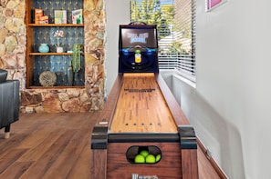 Games room - Luxury Hilltop Estate I Resort Pool + Sunset Views (El Cajon)