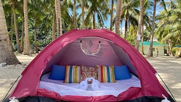 Comfort Tent, 1 Double Bed, Accessible, Beach View | 2 bedrooms, in-room safe, iron/ironing board, free WiFi