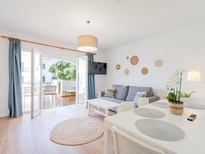 Living area - Siesta Mar Private Apartments 43 (Cala en Porter)