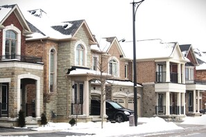 Exterior - Stunning luxury Furnished 2Bedroom and 2Washroom private Basement Apartment (Brampton)