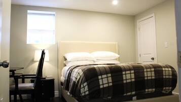 2 bedrooms, desk, free WiFi, bed sheets