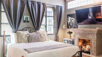Exclusive Villa, 3 Bedrooms, Fireplace, Valley View | 3 bedrooms, Egyptian cotton sheets, premium bedding, memory-foam beds