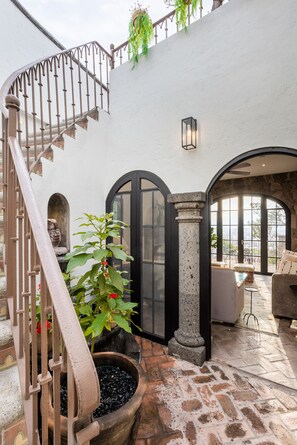 Garden - Panoramic Paradise 3BR Overlooking SMA (San Miguel de Allende)