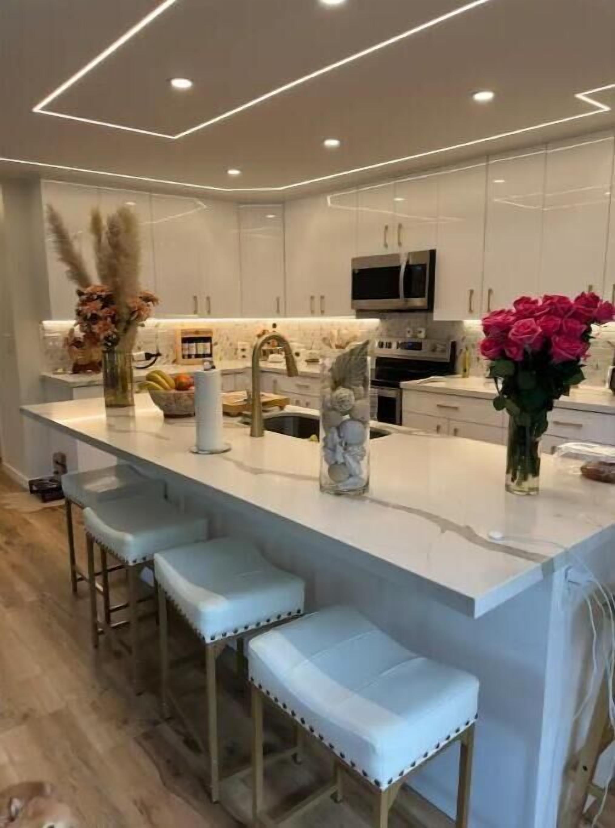 Cookware/dishes/utensils