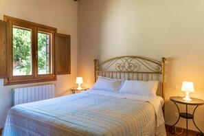 1 bedroom, iron/ironing board, WiFi