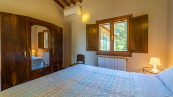 1 bedroom, iron/ironing board, WiFi