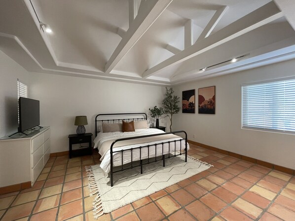 3 habitaciones y caja de seguridad en la habitación 