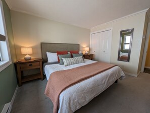 1 dormitori, planxa i posts de planxar, wifi gratuïta i roba de llit 