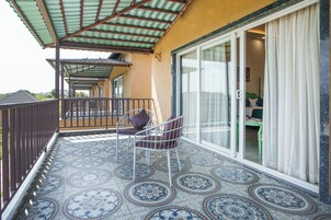 Luxury Double Room | Balcony view