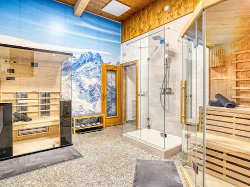 Traumhaftes Apartment mit Sauna, 82m zum Skibus