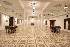 สถานที่จัดงานประชุม