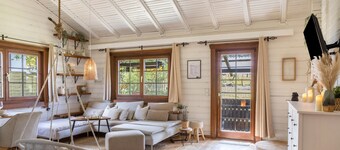 Holiday Home 'Almhütte ' with Terrace, Garden and Wi-Fi