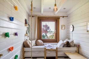 3 bedrooms, free WiFi, bed sheets - Holiday Home 'Almhütte ' with Terrace, Garden and Wi-Fi (Ulrichstein)