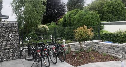 Holiday Home 'Viktoria' with Private Terrace, Private Garden and Wi-Fi