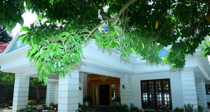 Serenity Cottage Luxury Homestay