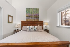 2 chambres, fer et planche Ă repasser, Wi-Fi gratuit, draps fournis