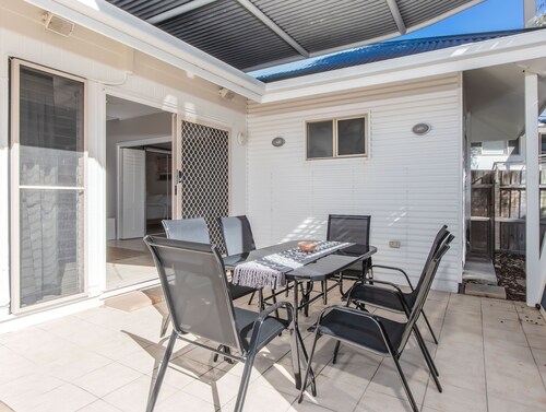 3 Bedroom Hastings Cove Villa!